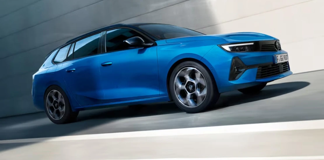 Opel - Astra Sports Tourer